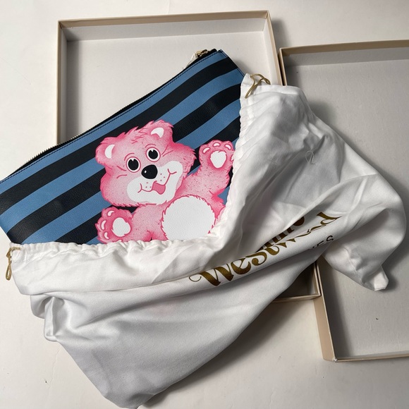 Vivienne Westwood LARHE POUCH TEDDY BEAR NWT - Picture 3 of 17
